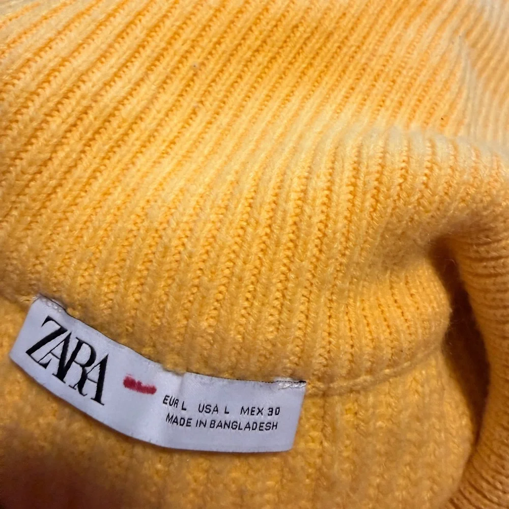 Zara Bright Yellow Half-Zip Ribbed Sweater - Picture 5 of 6